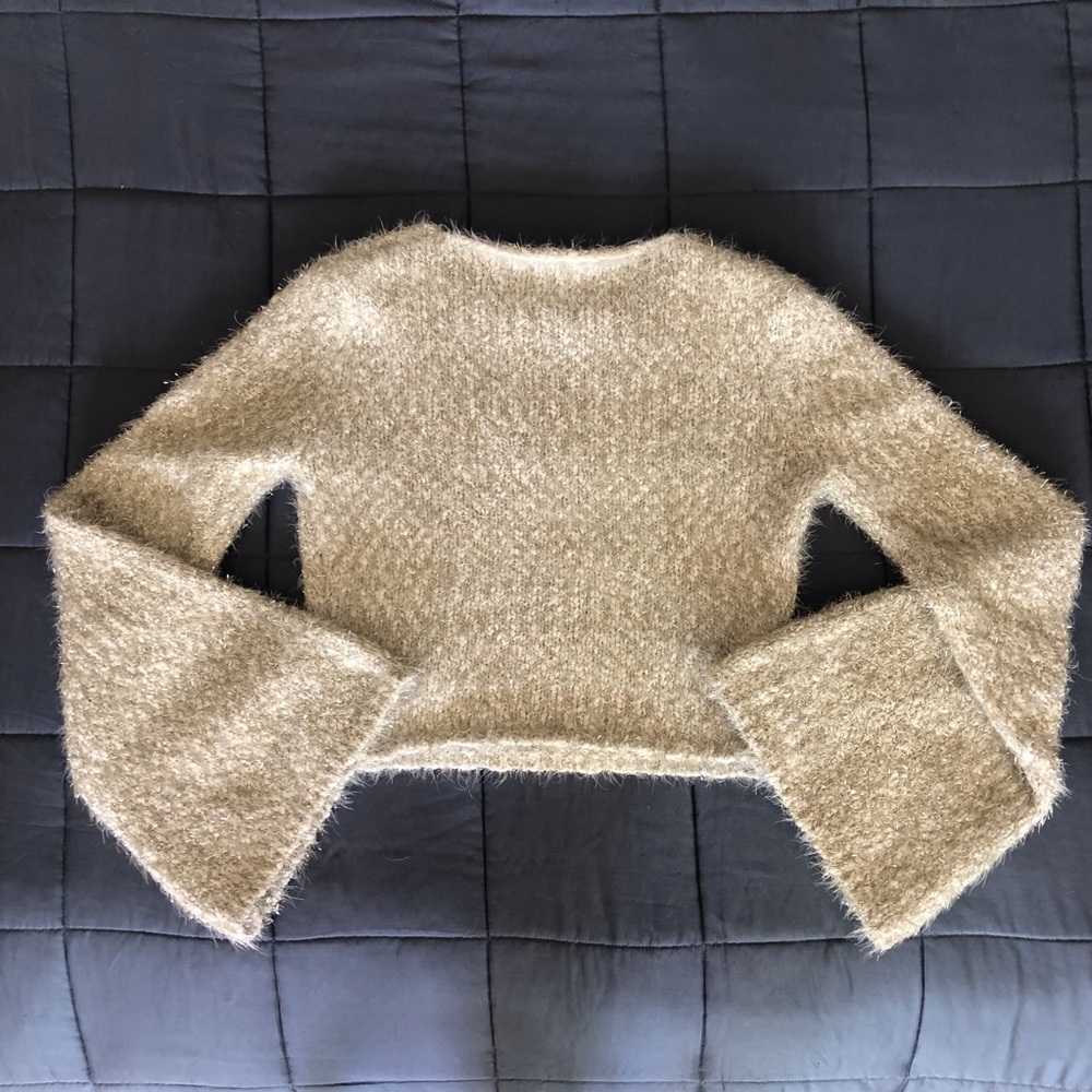 ****SOLD****ENDLESS ROSE SWEATER - Picture 4 of 5